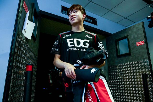 Edward Gaming é campeã da LPL