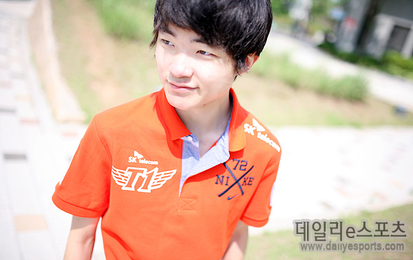 Faker roubando Baron de Xerath – SKT1 K vs Najin White Shield