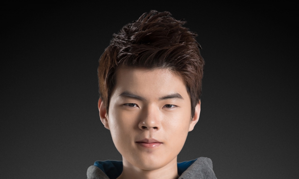 Deft realiza um Incrível Pentakill de Vayne na Demacia Cup
