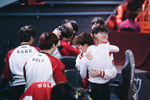 SKT vence seu terceiro Mundial em 4 anos, veja como foi a emocionante série