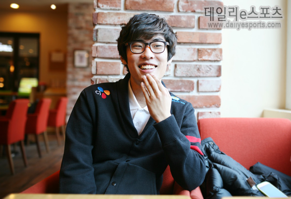 Faker vs Ambition: Um antigo duelo