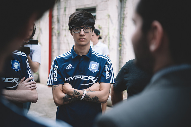 TinOwns está afastado por indisciplina da titularidade da CNB