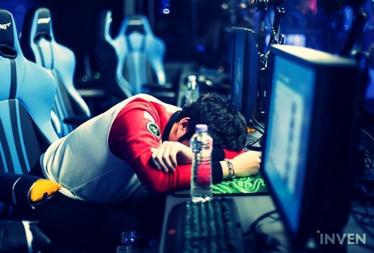 SKT tem sua oitava derrota seguida na LCK