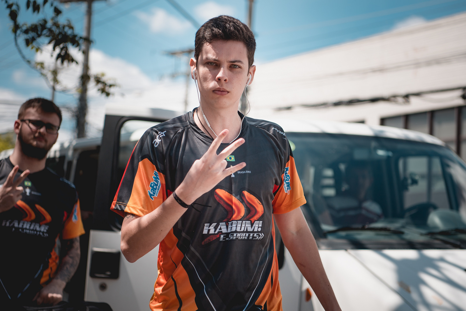 Riyev diz que está ansioso para jogar contra Tierwulf no Rift Rivals: “Vai ser legal bater nele”