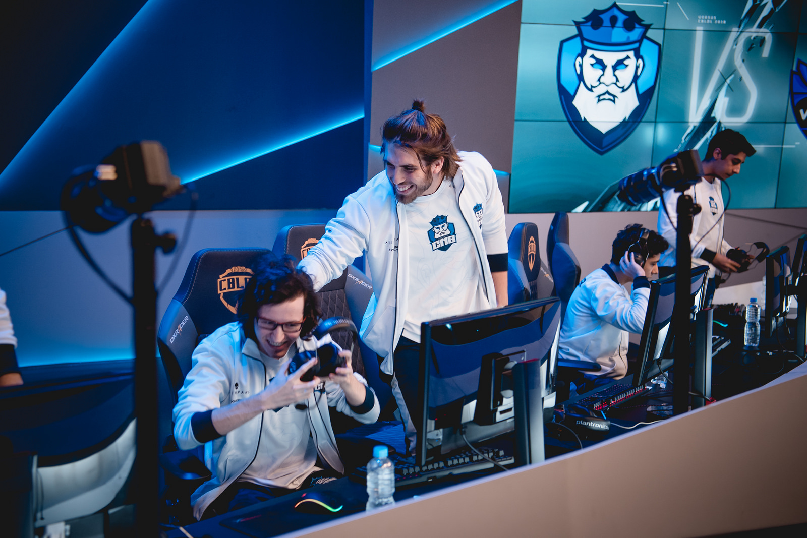 Em série emocionante e caótica, CNB vence Keyd e avança na escalada