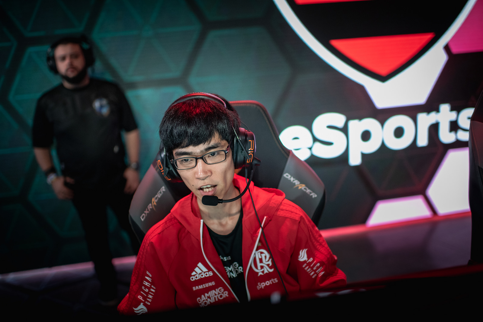 Flamengo eSports anuncia renovação de contrato com Shrimp