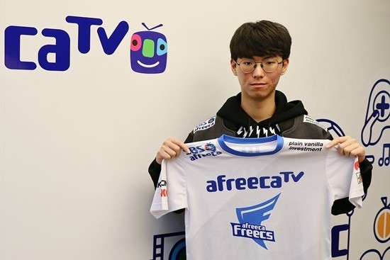 Após deixar a KT Rolster, Ucal se junta a Afreeca Freecs