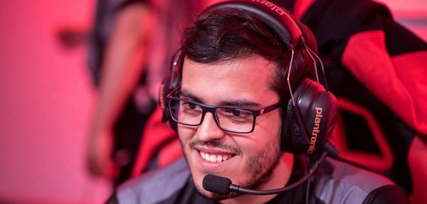 Leozuxo é anunciado como novo jogador da ProGaming