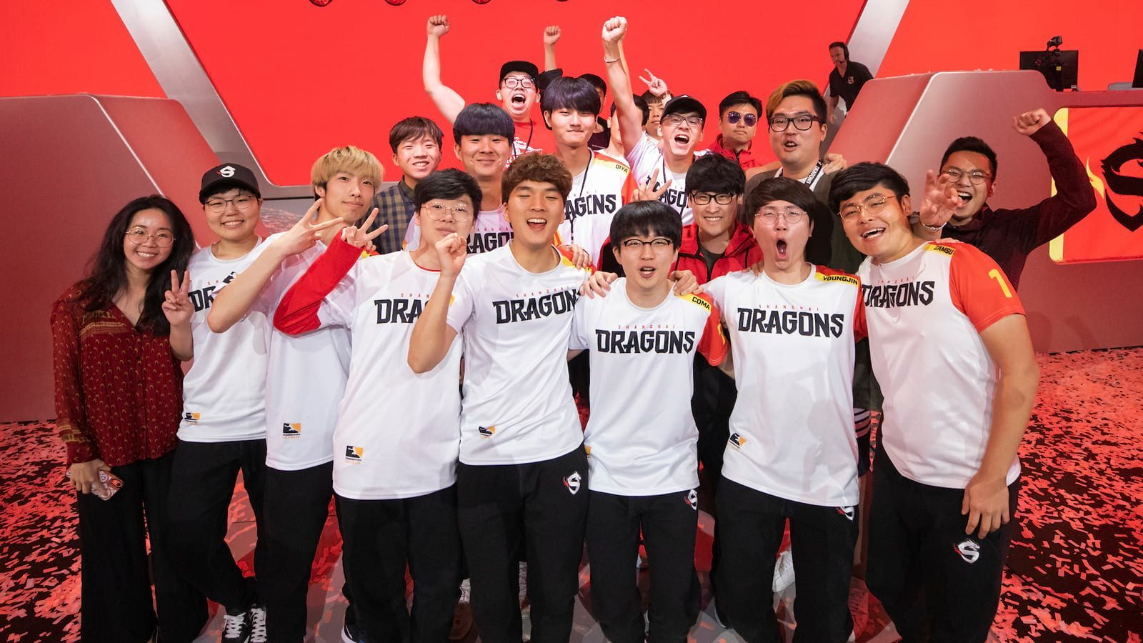 Overwatch: Do lixo ao luxo! A trajetória completa da Shanghai Dragons na Overwatch League!