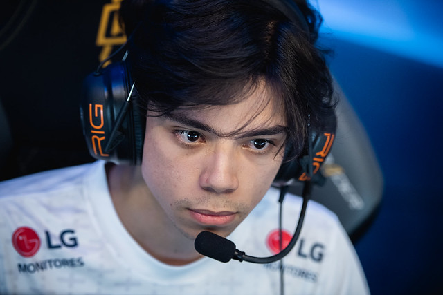 LoL: Na CNB há 4 anos, pbO está aberto a propostas