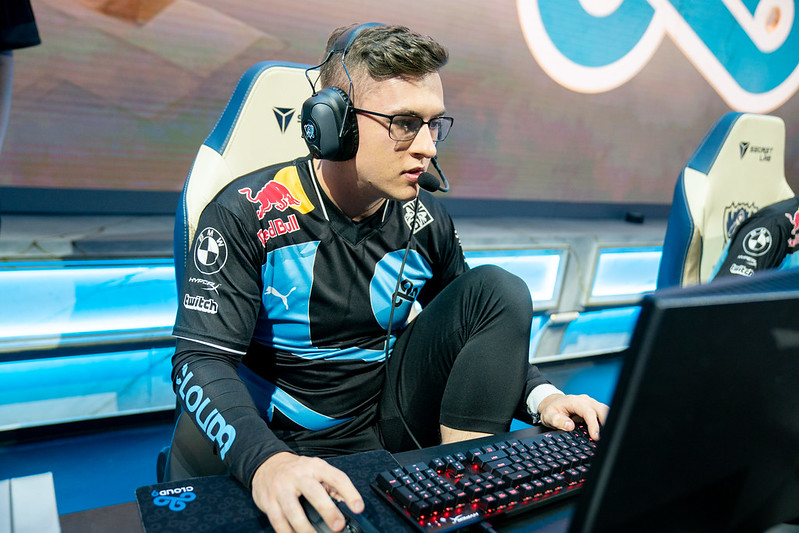 LoL: Svenskeren fala sobre como foi jogar com Jukes e C9 no Mundial