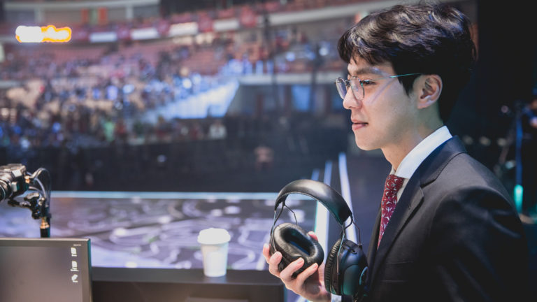 LoL: Kkoma assina com Vici Gaming e Khan pode ser o novo top da Funplus de acordo com site
