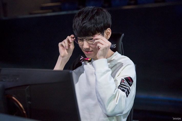 LoL: Chovy e CEO da DragonX fazem doação em prol do combate ao coronavírus