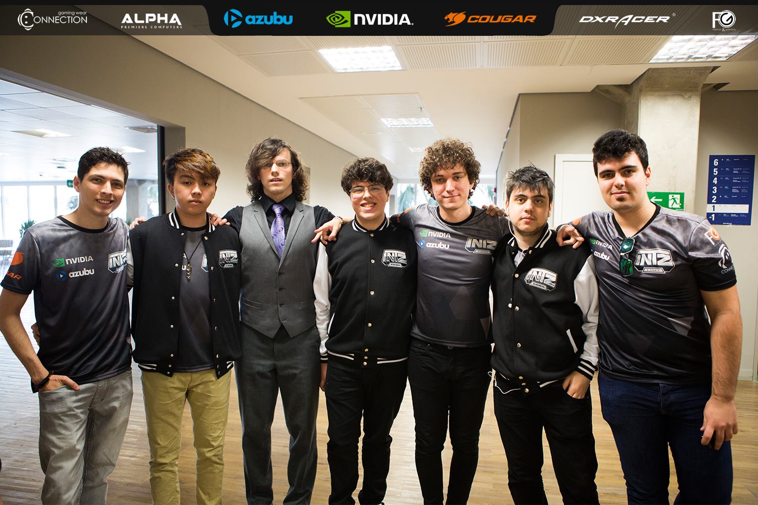 Shakarez anuncia saída da INTZ!