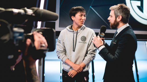 Veja – Incrível jogada de Doublelift define final da LCS NA