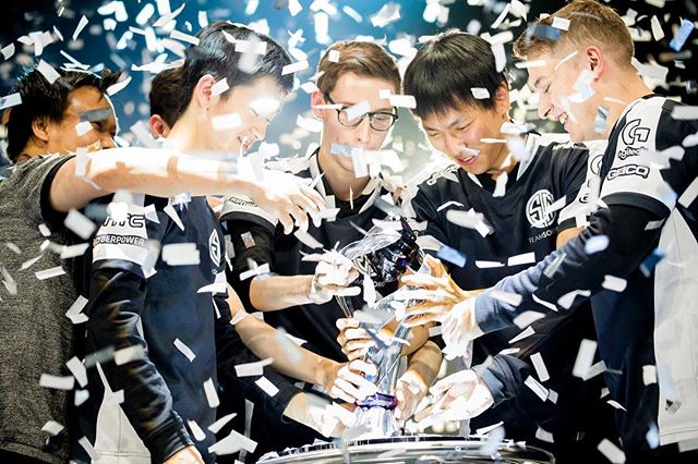Team SoloMid vence a Cloud9 e garante o título do 2º split da LCS NA
