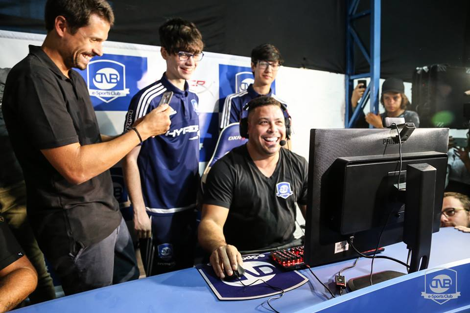 Ronaldo Fenômeno irá participar da cerimônia de premiação do MSI 2017