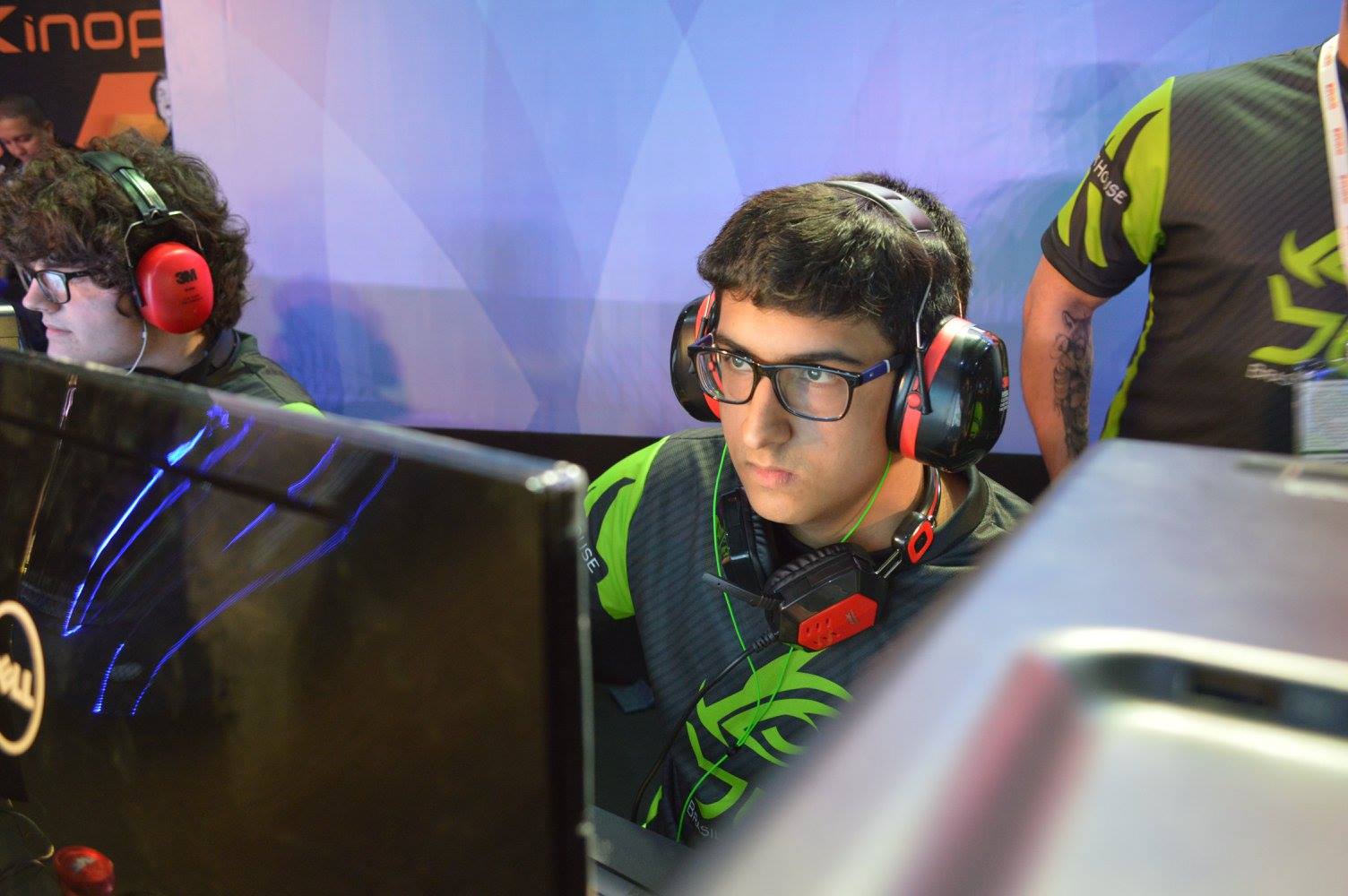 Potencial nome da Copa Mundial de Overwatch 2017, liko é punido por racismo