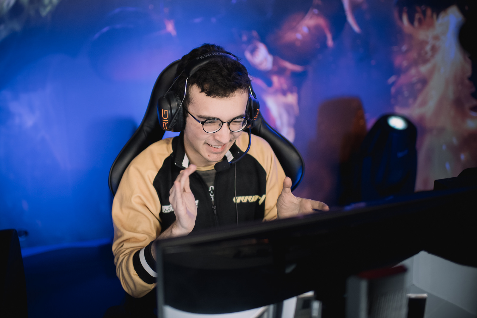 Vvvert fala sobre evolução individual e manda recado para Mylon