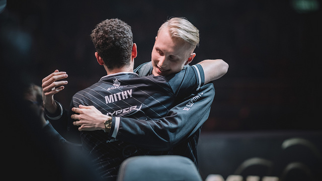 Team SoloMid anuncia a contratação de Zven e Mithy