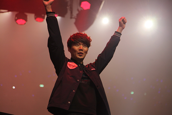 Marin assina com equipe chinesa para jogar a LPL 2018