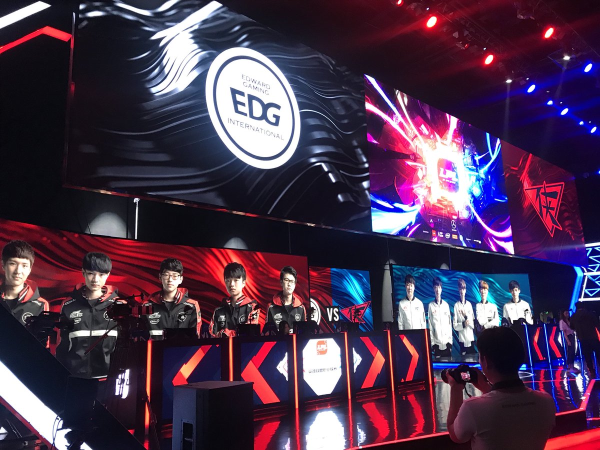 EDward Gaming e Royal Never Give Up se enfrentarão na final da LPL 2018
