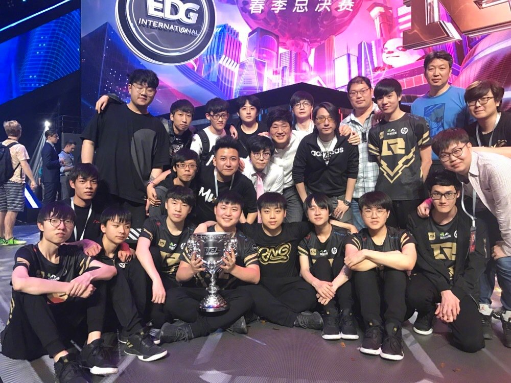 O rei finalmente é coroado; RNG é campeã da LPL 2018