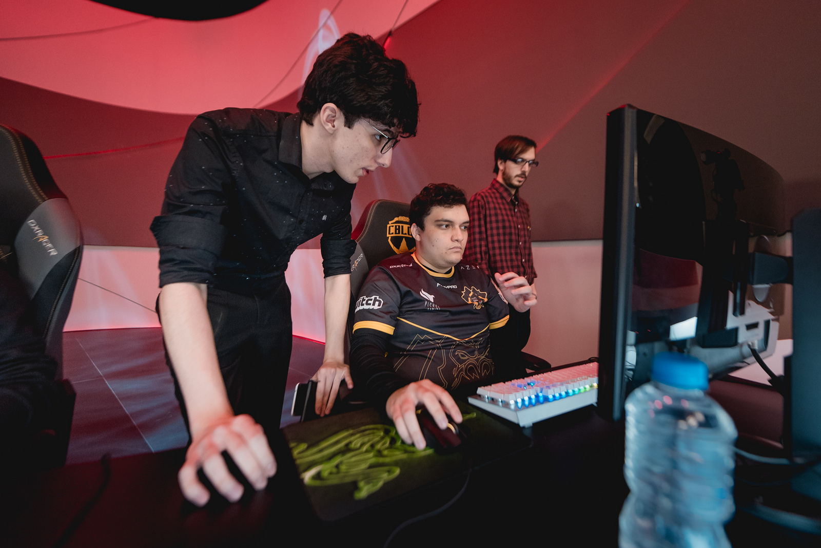 Santos reforça sua comissão técnica com Shu, ex-IDM