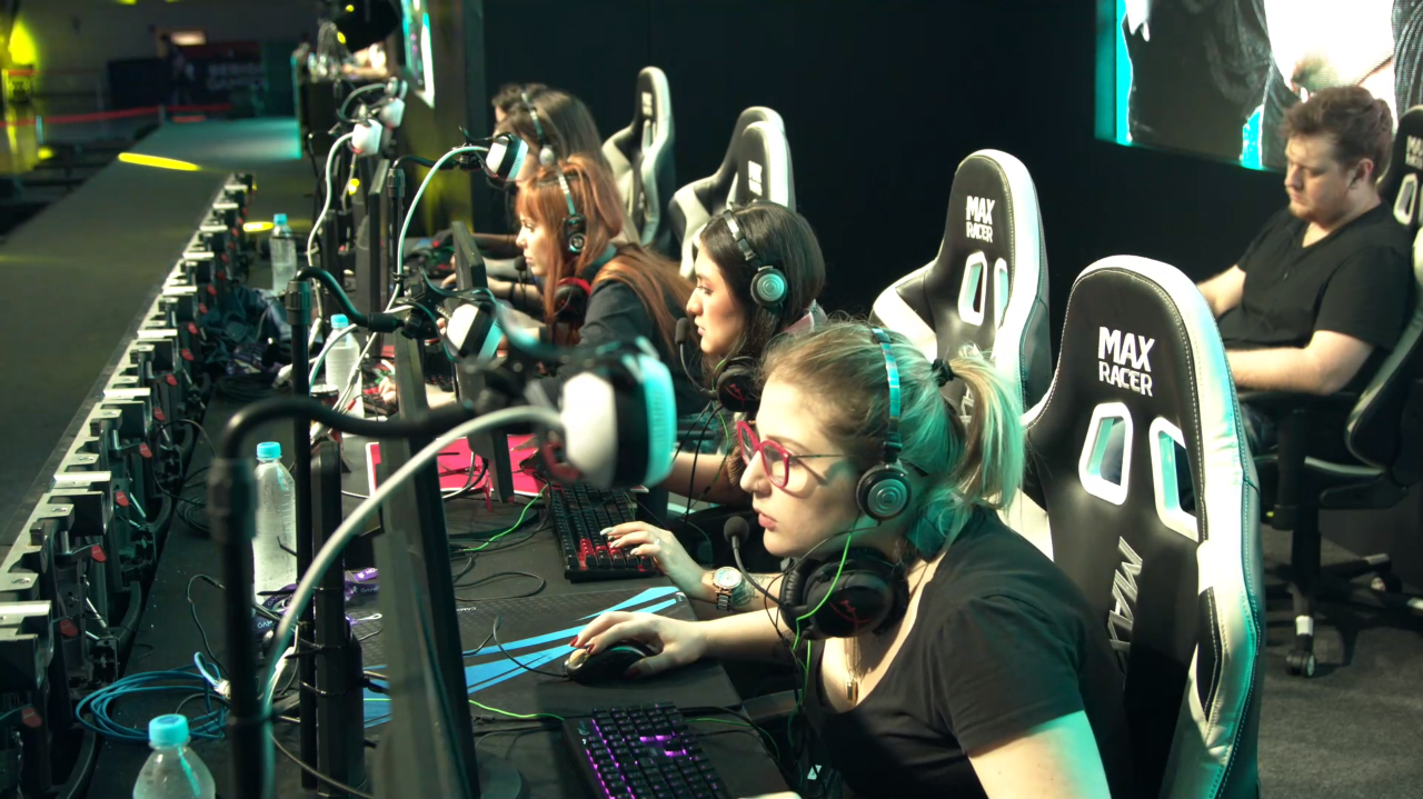 Time das Lindas vence Bar Sem Lona e é campeã da Gamecon feminina 2018