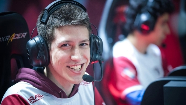 Caos jogará pela Vivo Keyd na Superliga