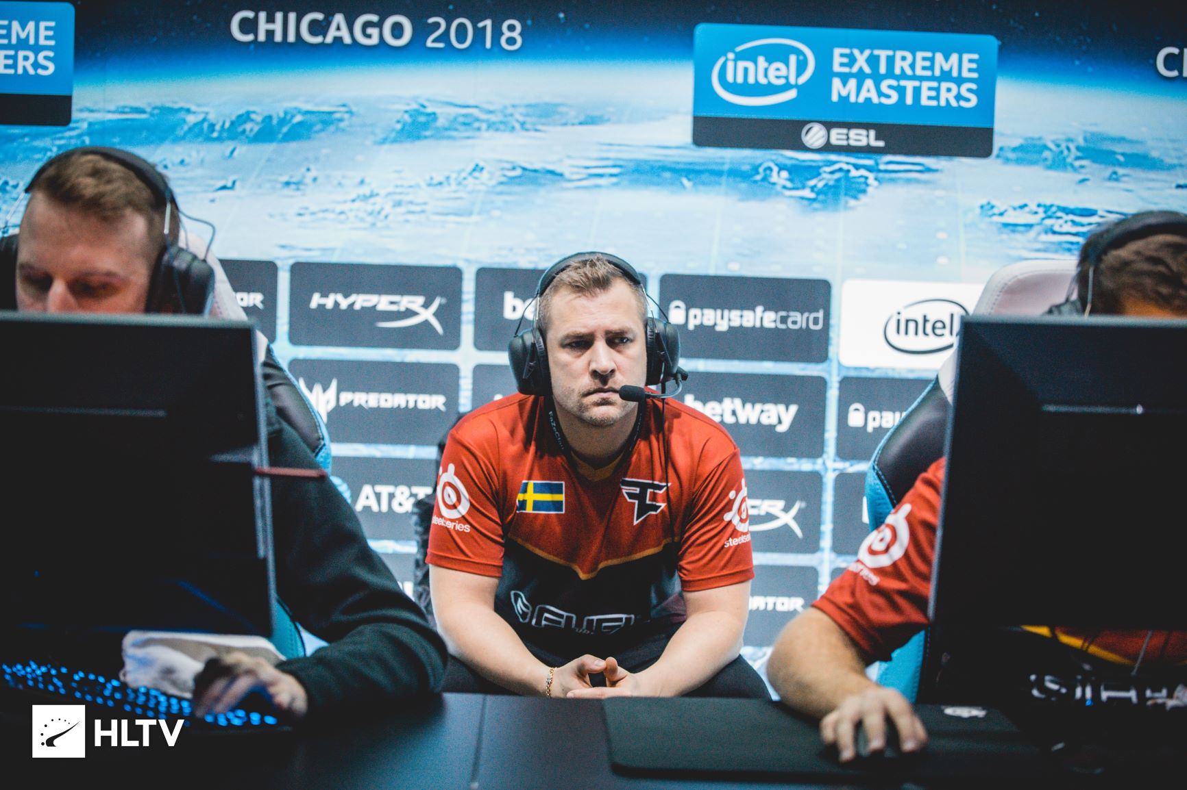 RobbaN deixa posição de treinador da FaZe Clan
