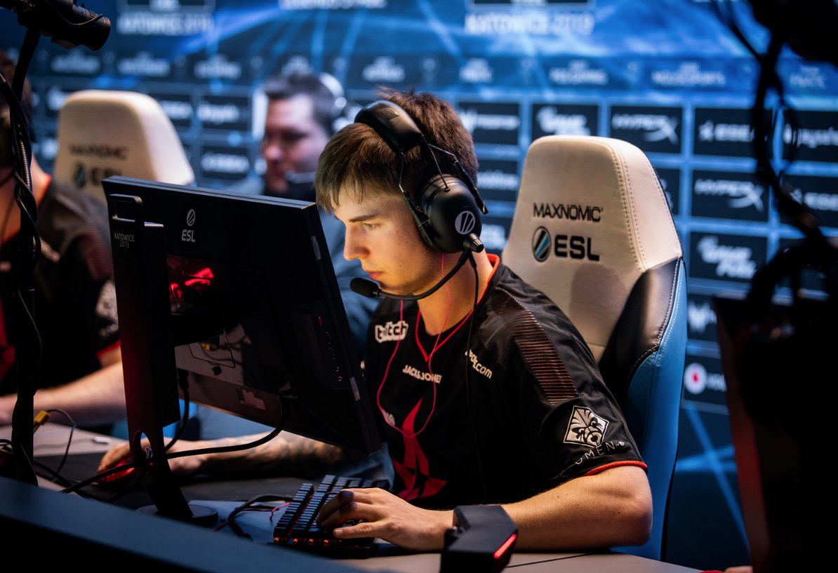 Astralis vence a Ninjas in Pyjamas e encara o MIBR nas semifinais da IEM Katowice Major 2019