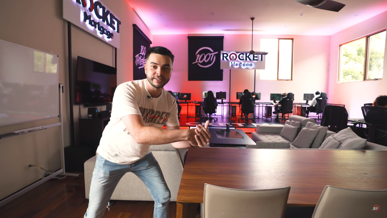 LoL: 100 Thieves cria espaço para simular sensação do palco da LCS