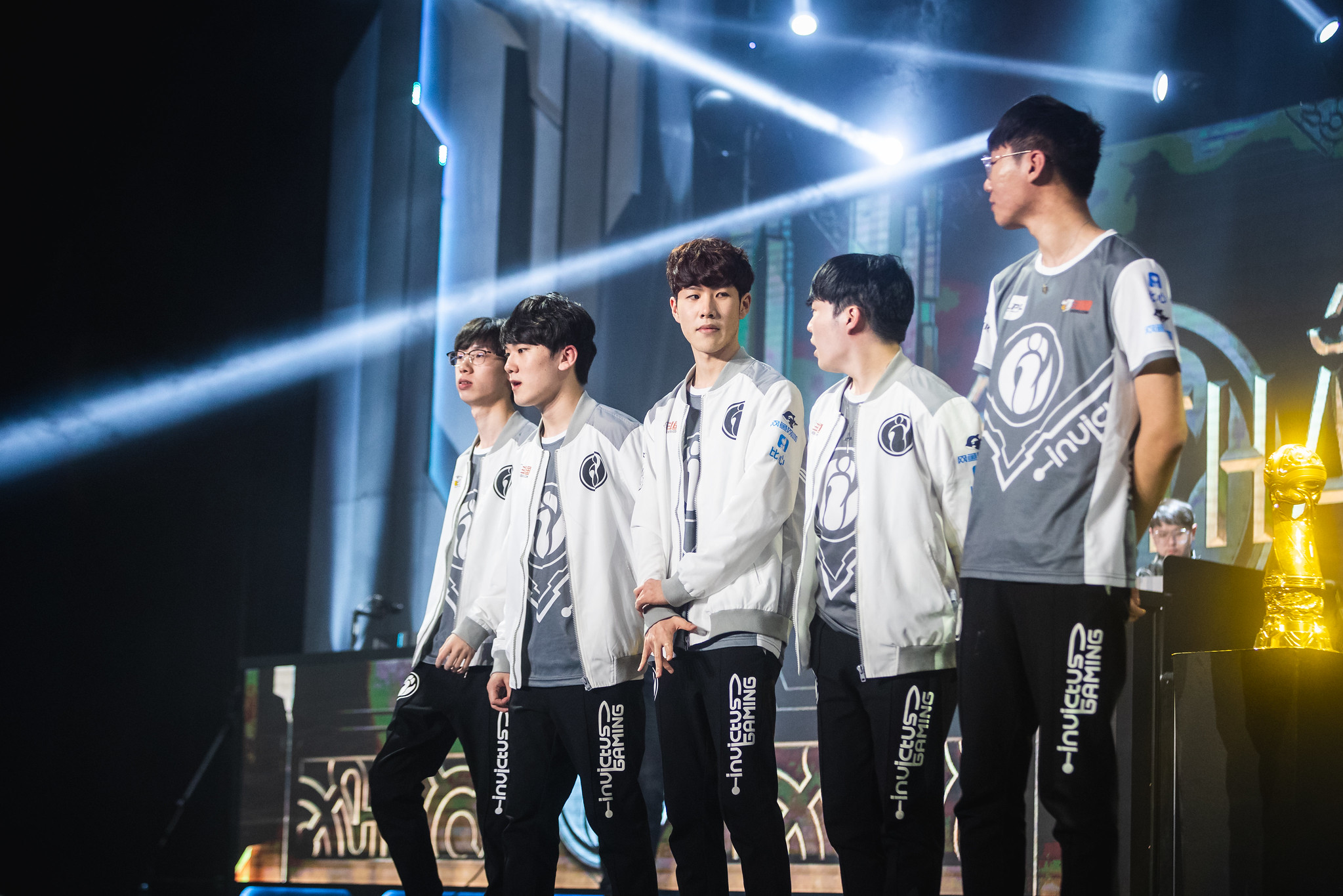 LoL: IG atropela a SKT T1 e G2 vence a Team Liquid