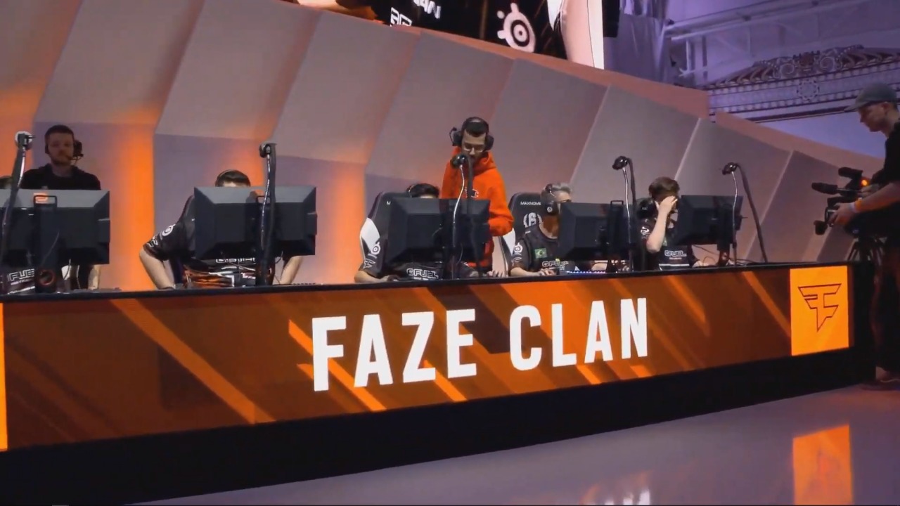 R6: Tgk, da FaZe, sobre problemas no voo: “Não jogaremos com 100% em nenhum dos nossos atributos”