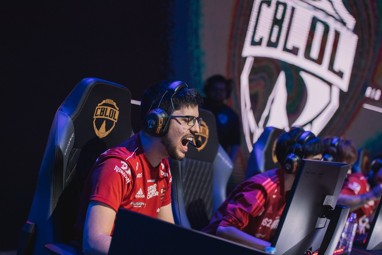LoL: Bicampeão do CBLoL, Robo anuncia saída do Flamengo