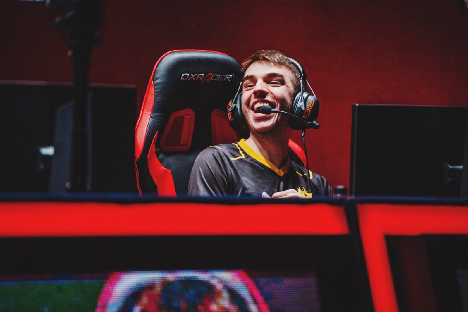 LoL: “Não estou com medo da morte”, diz suporte da Royal sobre grupo com Flamengo