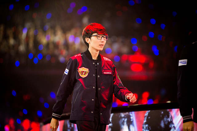 LoL: Campeão mundial pela SKT, Easyhoon cumprirá serviço militar obrigatório