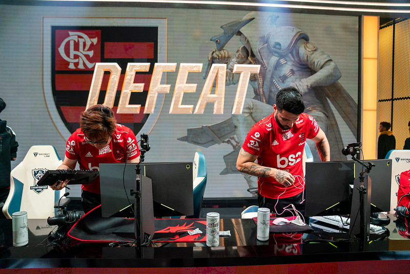 LoL: Goku lamenta eliminação do Flamengo: “Demos nossa alma”