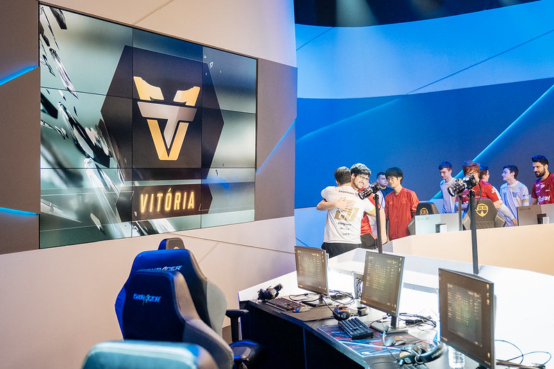 LoL: Team oNe está negociando para administrar o projeto do Flamengo nos Esports, diz site