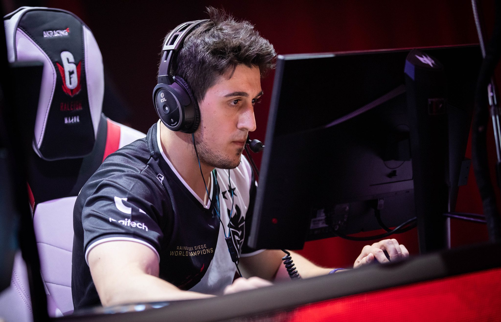 R6: Goga deixa a G2