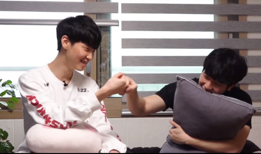 LoL: Chovy e Doran assinam com a DragonX