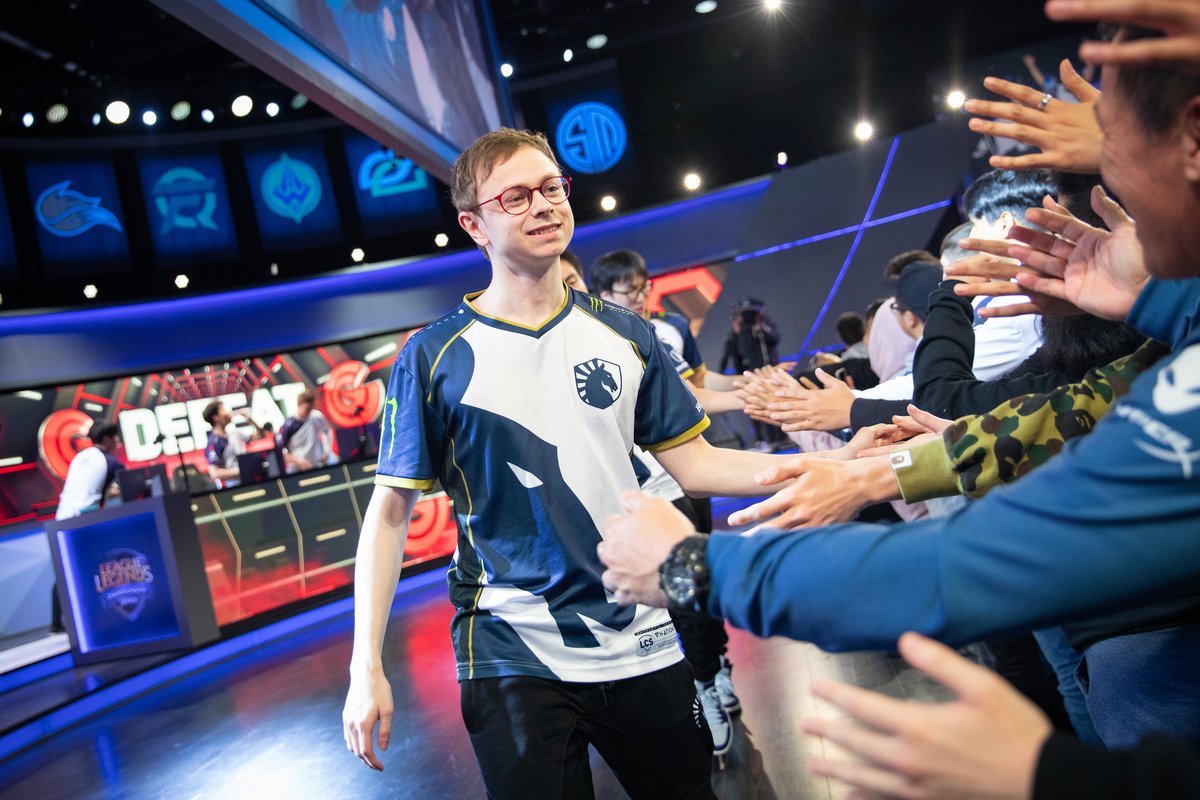 LoL: LCS não terá mais apertos de mão por conta do Coronavírus