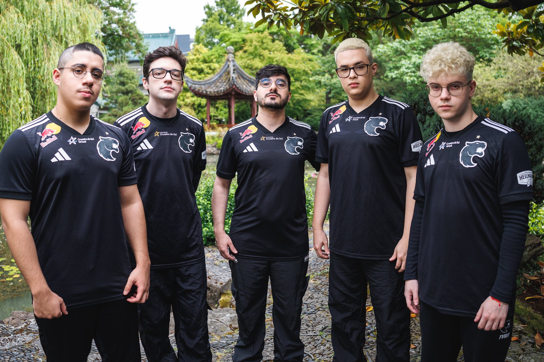 Copa do Mundo LoL 2025: FURIA enfrentará a FlyQuest valendo vaga nos playoffs