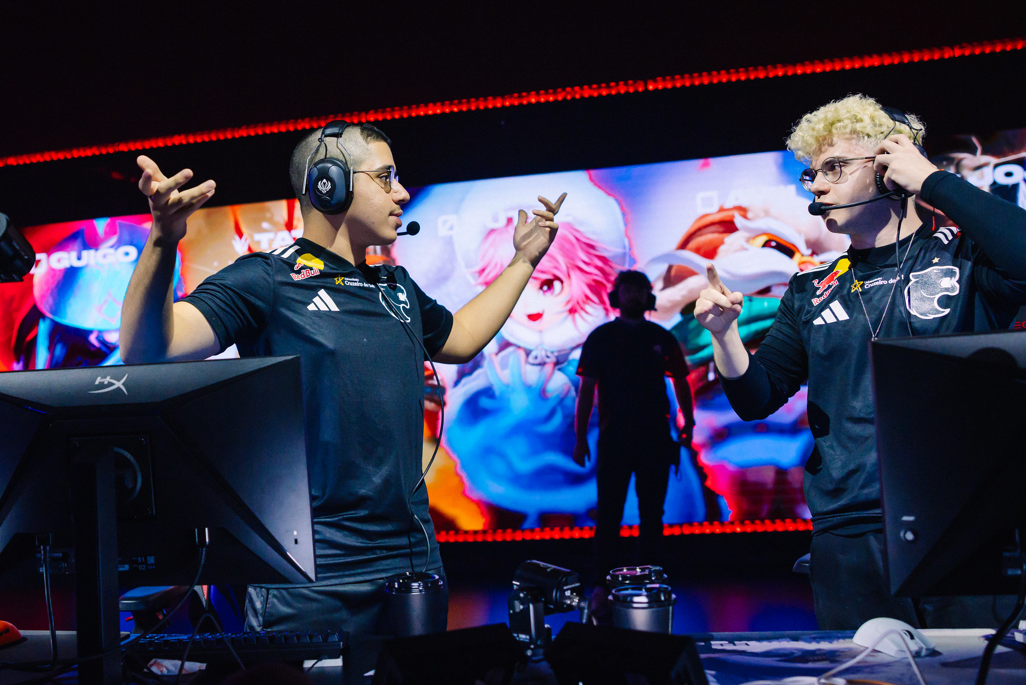 Copa do Mundo LoL 2025: FURIA sai 1-1 e segue viva no primeiro dia de torneio; confira os resultados