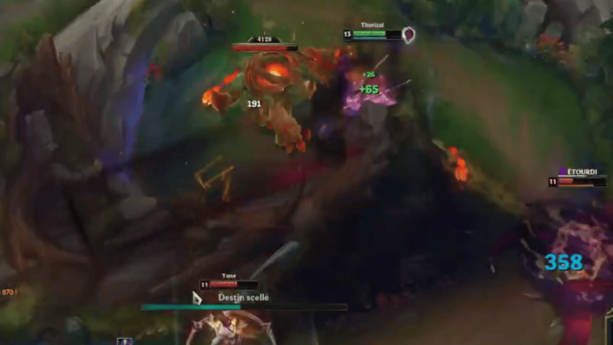 LoL: Jogador usa a ult do Yone no Sylas de maneira genial; confira a jogada