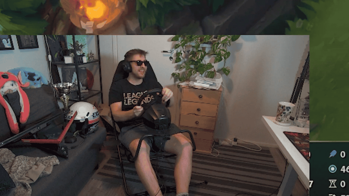 LoL: Streamer dá Triple Kill jogando no volante com Rammus; confira a jogada